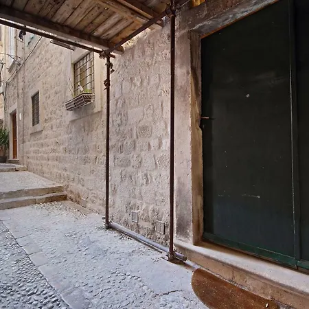Nikola * Dubrovnik