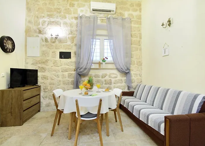 Nikola Διαμέρισμα