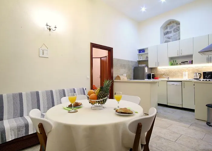 Nikola Διαμέρισμα Ντουμπρόβνικ